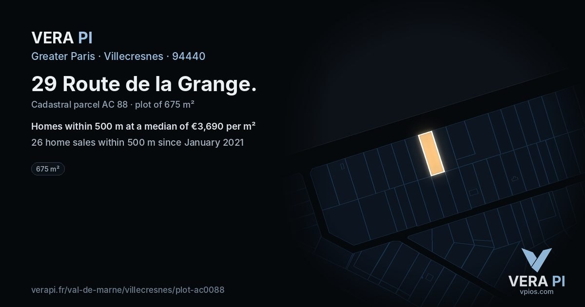 29 Route de la Grange, Villecresnes at night – the plot lit, the parcels around coloured by the prices near them