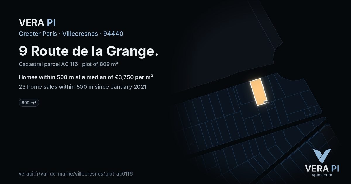 9 Route de la Grange, Villecresnes at night – the plot lit, the parcels around coloured by the prices near them