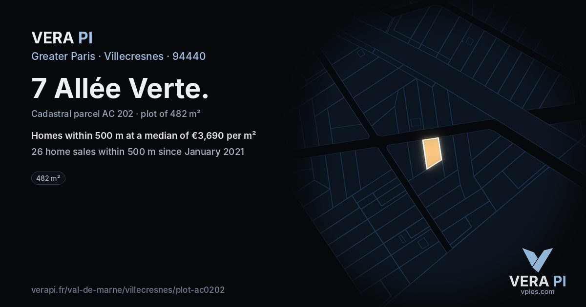 7 Allée Verte, Villecresnes at night – the plot lit, the parcels around coloured by the prices near them
