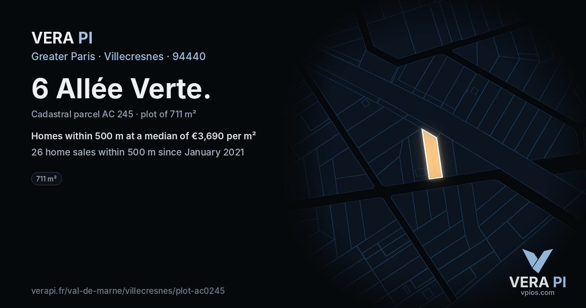 6 Allée Verte, Villecresnes at night – the plot lit, the parcels around coloured by the prices near them