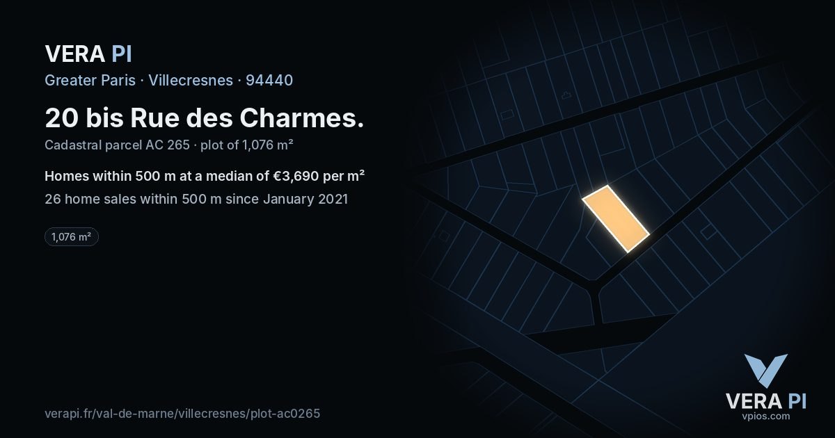 20 bis Rue des Charmes, Villecresnes at night – the plot lit, the parcels around coloured by the prices near them