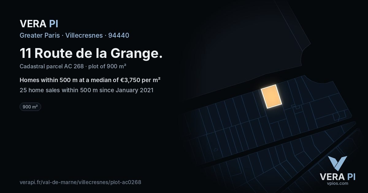11 Route de la Grange, Villecresnes at night – the plot lit, the parcels around coloured by the prices near them