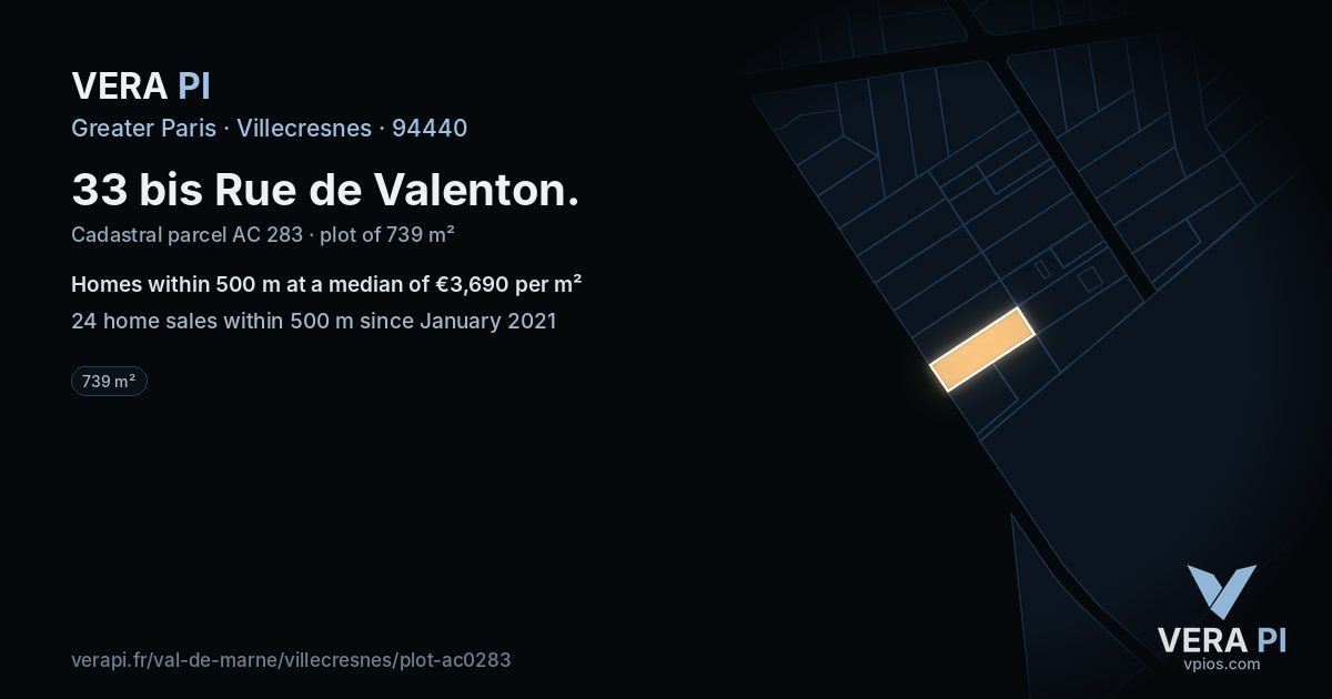 33 bis Rue de Valenton, Villecresnes at night – the plot lit, the parcels around coloured by the prices near them