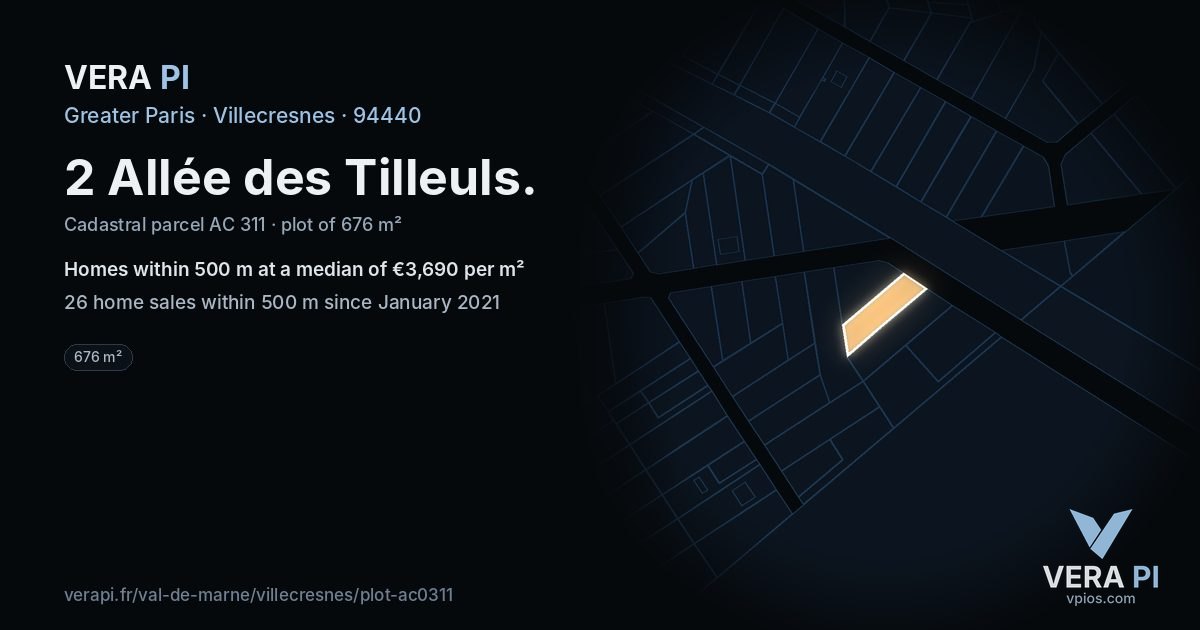 2 Allée des Tilleuls, Villecresnes at night – the plot lit, the parcels around coloured by the prices near them