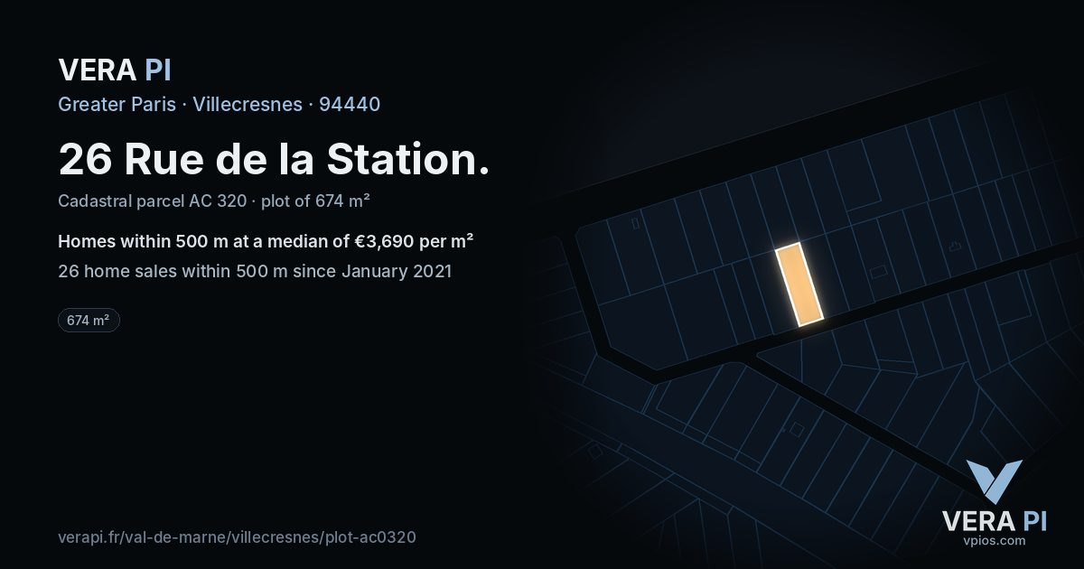 26 Rue de la Station, Villecresnes at night – the plot lit, the parcels around coloured by the prices near them