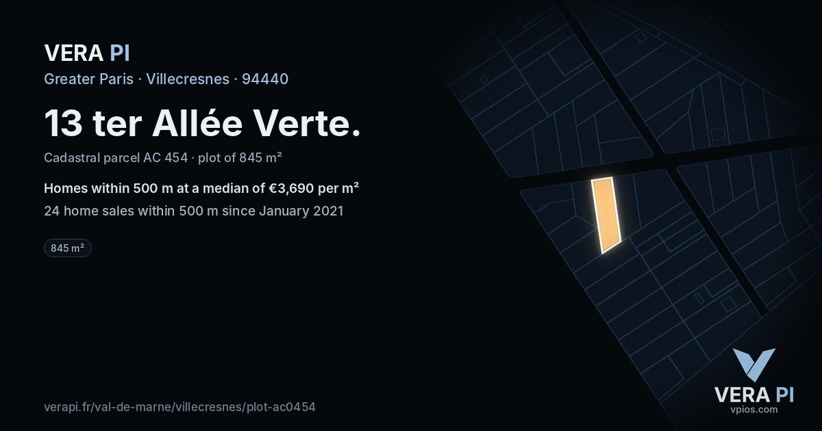 13 ter Allée Verte, Villecresnes at night – the plot lit, the parcels around coloured by the prices near them