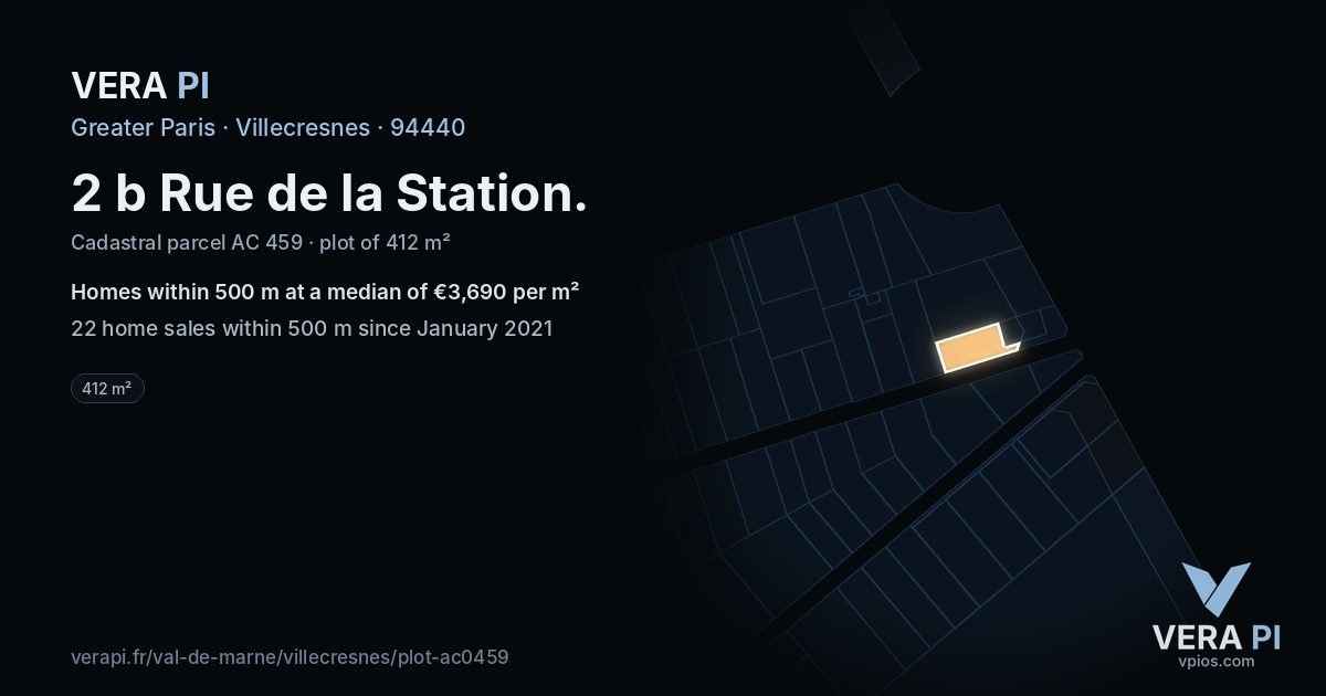 2 b Rue de la Station, Villecresnes at night – the plot lit, the parcels around coloured by the prices near them