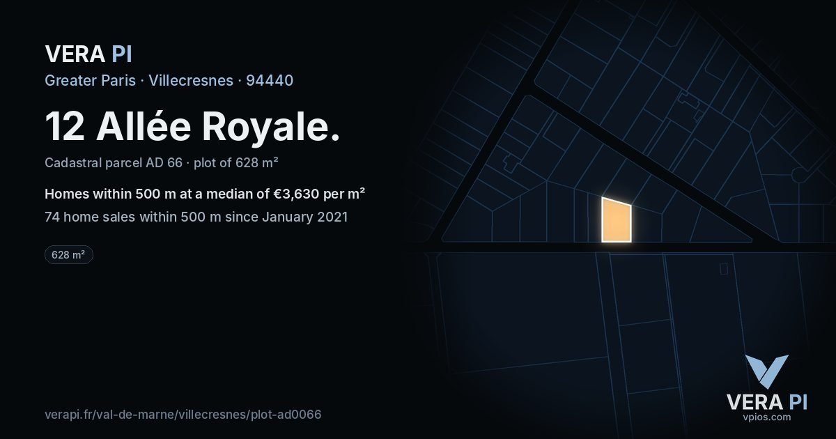 12 Allée Royale, Villecresnes at night – the plot lit, the parcels around coloured by the prices near them