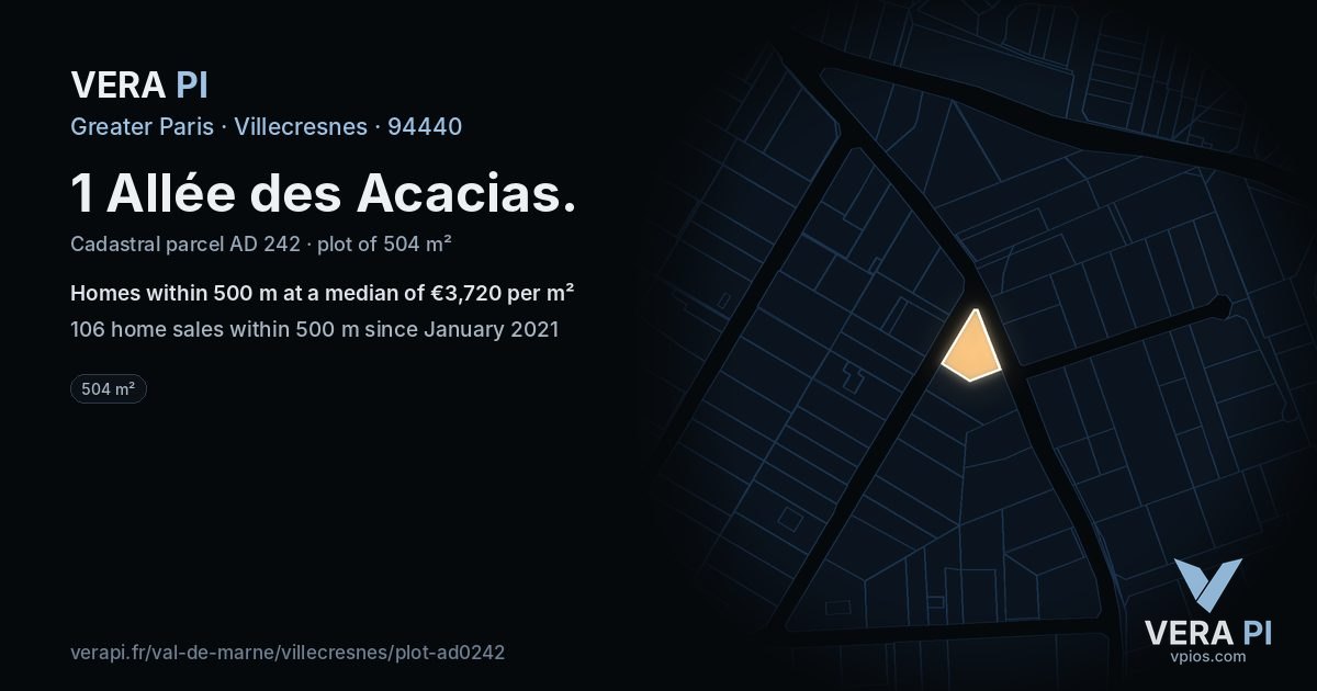 1 Allée des Acacias, Villecresnes at night – the plot lit, the parcels around coloured by the prices near them