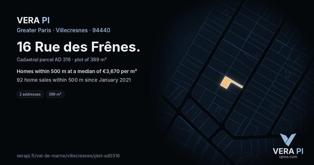 16 Rue des Frênes, Villecresnes at night – the plot lit, the parcels around coloured by the prices near them