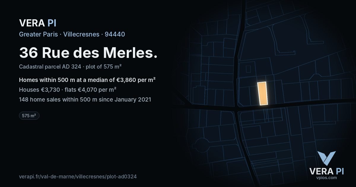 36 Rue des Merles, Villecresnes at night – the plot lit, the parcels around coloured by the prices near them