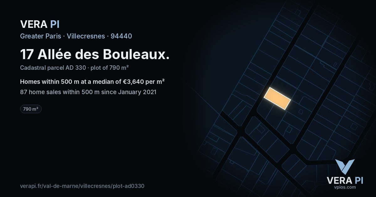 17 Allée des Bouleaux, Villecresnes at night – the plot lit, the parcels around coloured by the prices near them