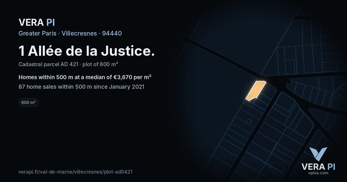 1 Allée de la Justice, Villecresnes at night – the plot lit, the parcels around coloured by the prices near them
