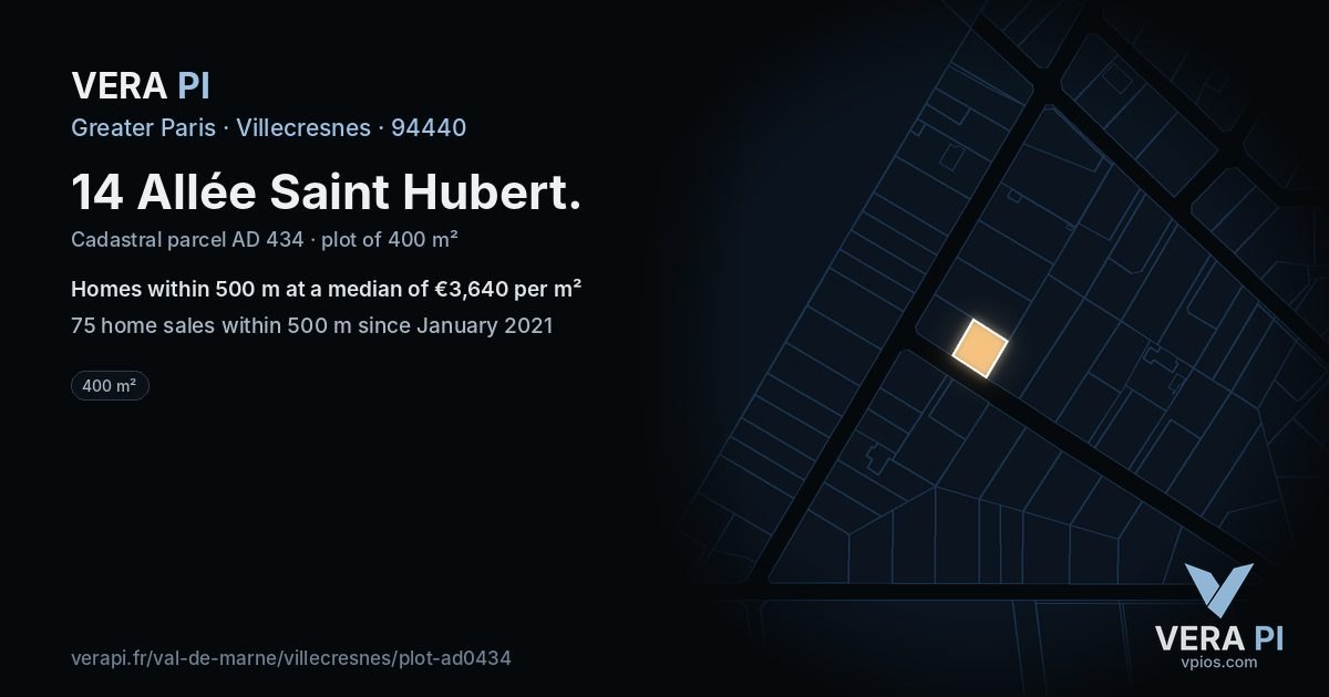 14 Allée Saint Hubert, Villecresnes at night – the plot lit, the parcels around coloured by the prices near them