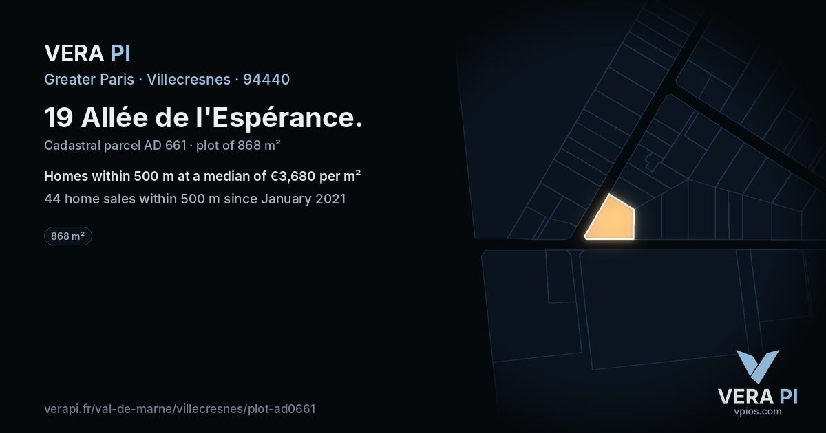 19 Allée de l'Espérance, Villecresnes at night – the plot lit, the parcels around coloured by the prices near them