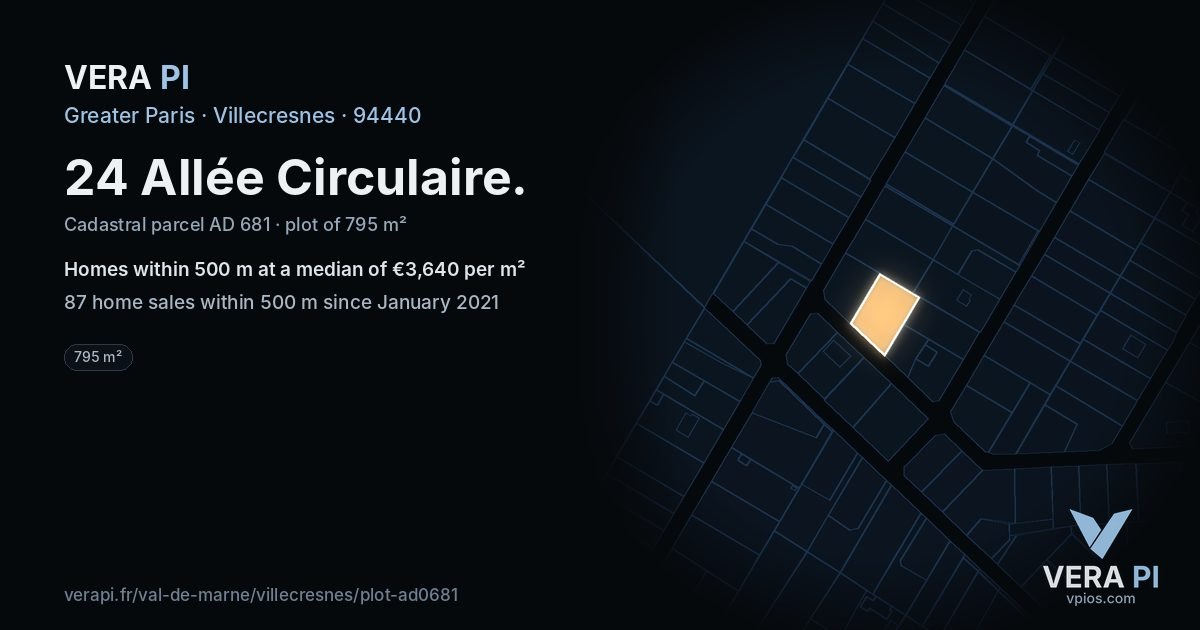 24 Allée Circulaire, Villecresnes at night – the plot lit, the parcels around coloured by the prices near them