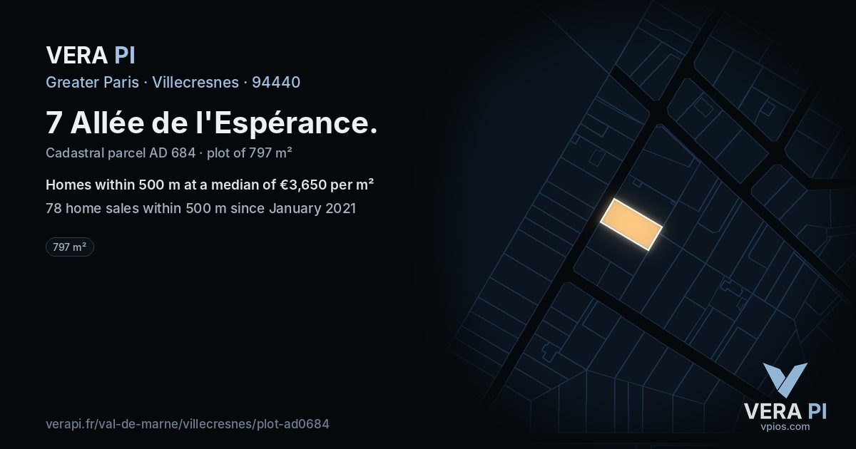 7 Allée de l'Espérance, Villecresnes at night – the plot lit, the parcels around coloured by the prices near them