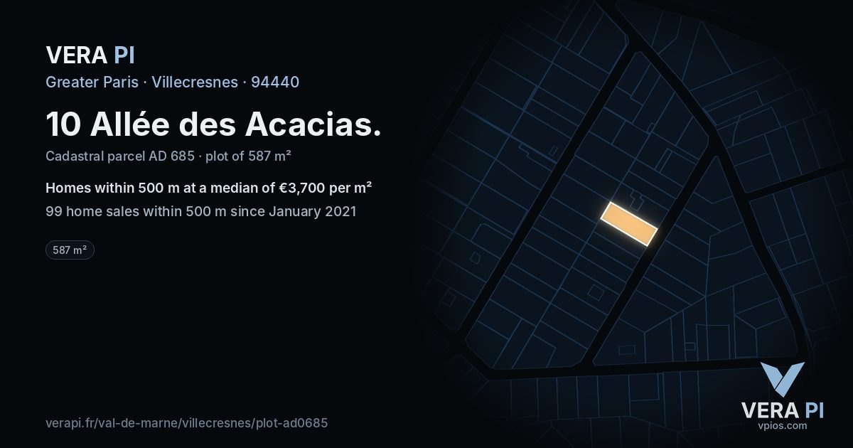 10 Allée des Acacias, Villecresnes at night – the plot lit, the parcels around coloured by the prices near them