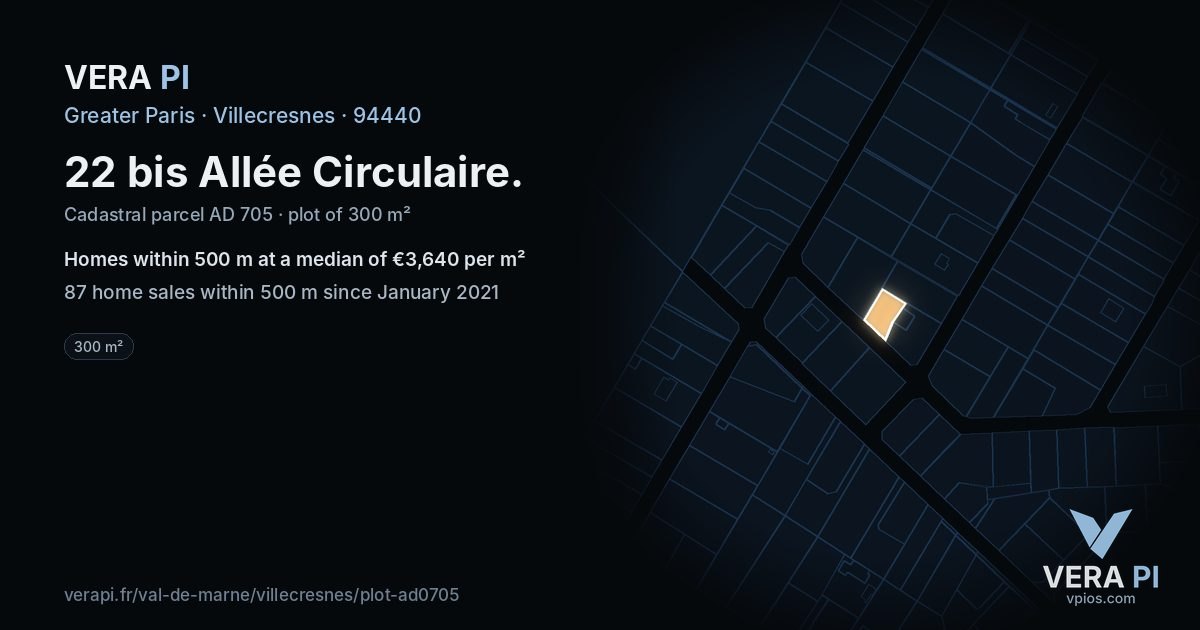 22 bis Allée Circulaire, Villecresnes at night – the plot lit, the parcels around coloured by the prices near them