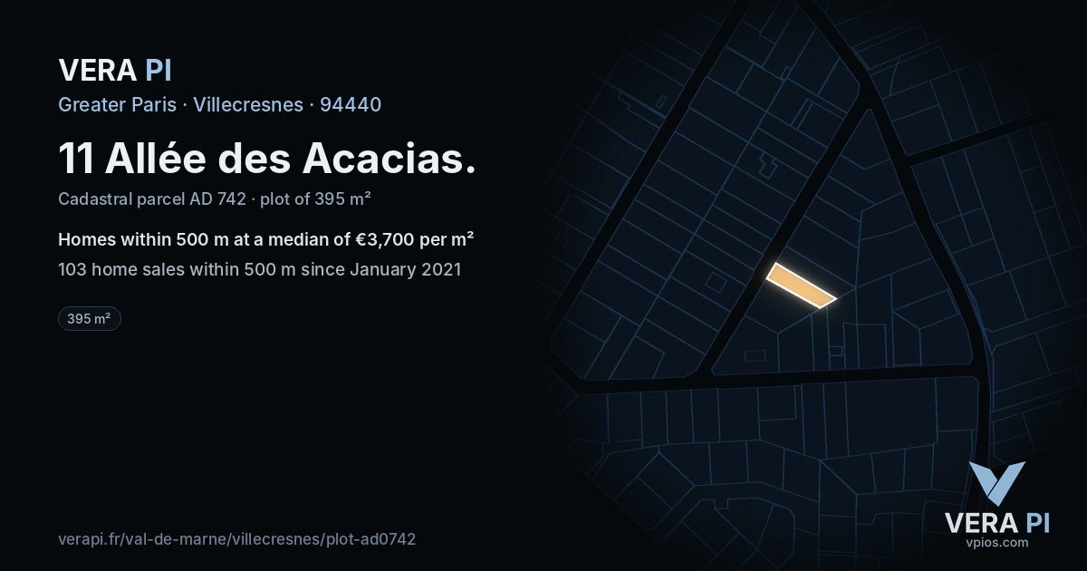 11 Allée des Acacias, Villecresnes at night – the plot lit, the parcels around coloured by the prices near them