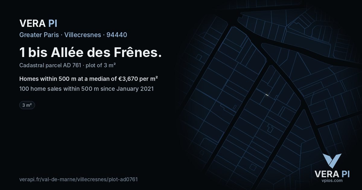 1 bis Allée des Frênes, Villecresnes at night – the plot lit, the parcels around coloured by the prices near them