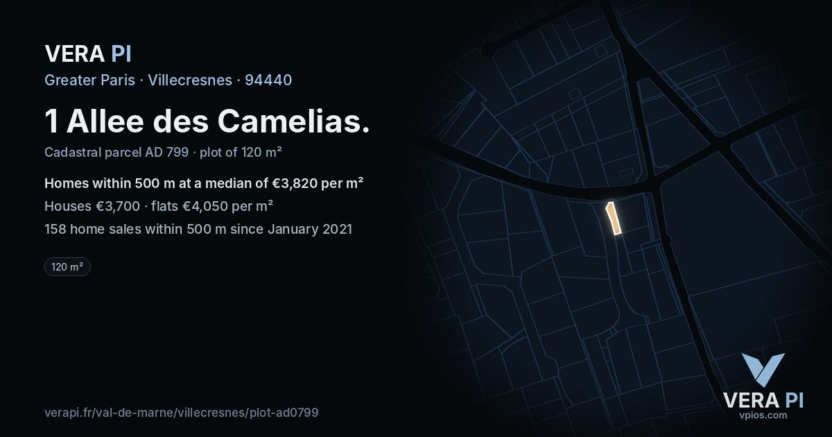 1 Allee des Camelias, Villecresnes at night – the plot lit, the parcels around coloured by the prices near them