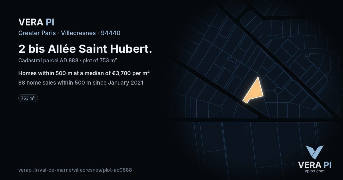 2 bis Allée Saint Hubert, Villecresnes at night – the plot lit, the parcels around coloured by the prices near them