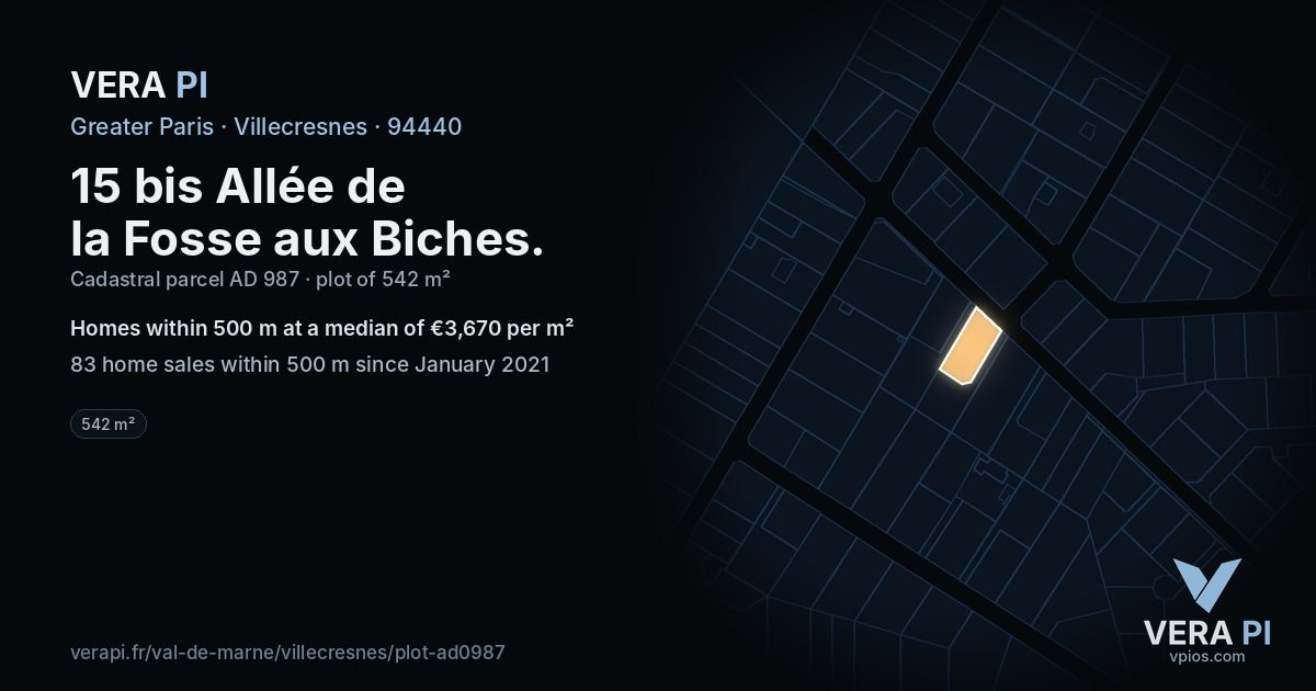 15 bis Allée de la Fosse aux Biches, Villecresnes at night – the plot lit, the parcels around coloured by the prices near them
