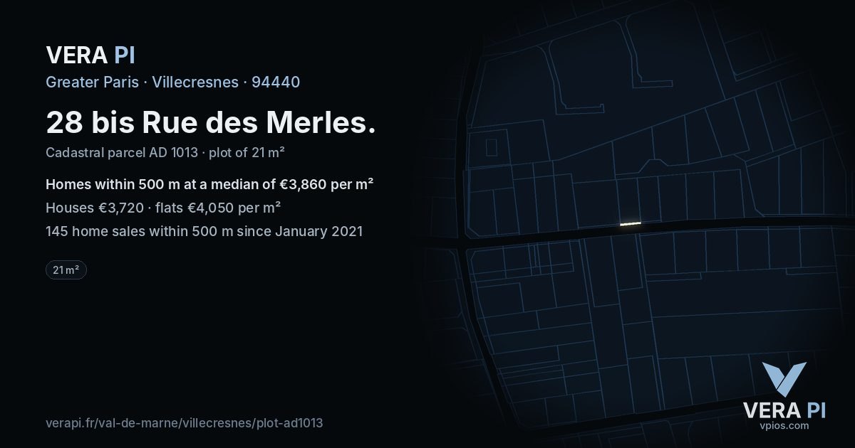 28 bis Rue des Merles, Villecresnes at night – the plot lit, the parcels around coloured by the prices near them