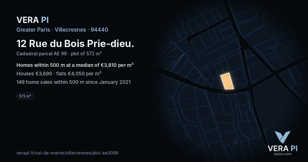 12 Rue du Bois Prie-dieu, Villecresnes at night – the plot lit, the parcels around coloured by the prices near them