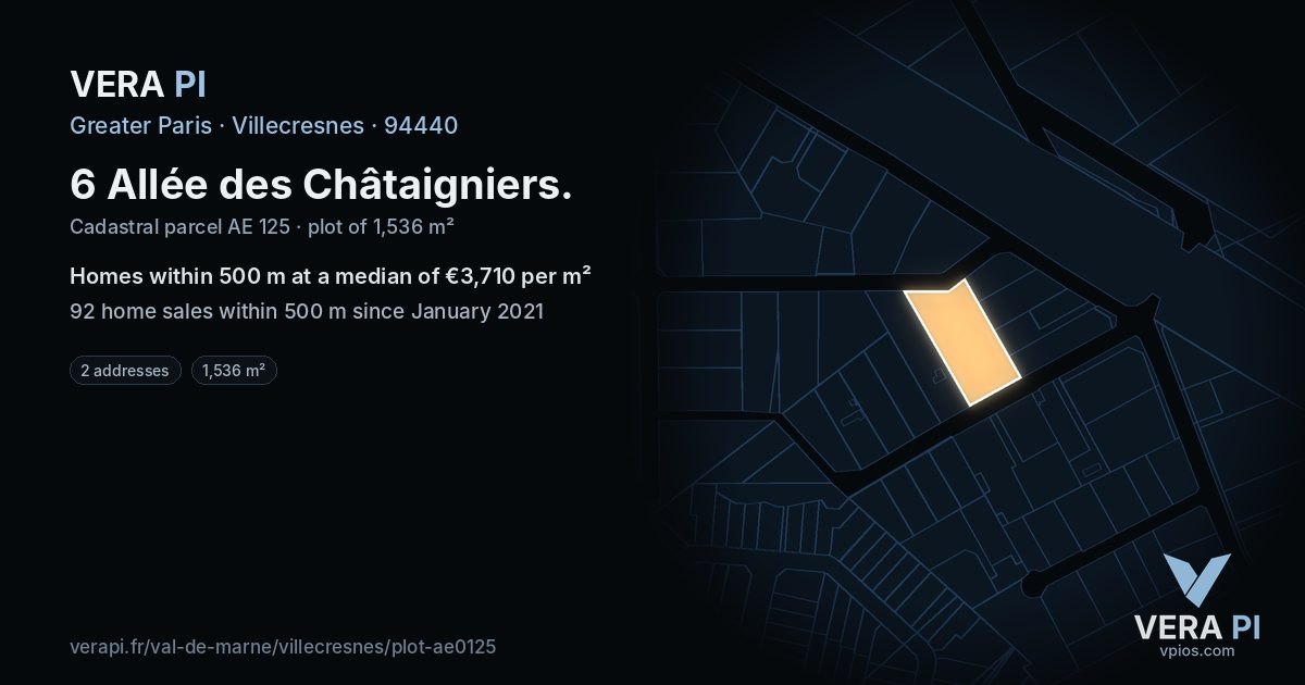 6 Allée des Châtaigniers, Villecresnes at night – the plot lit, the parcels around coloured by the prices near them