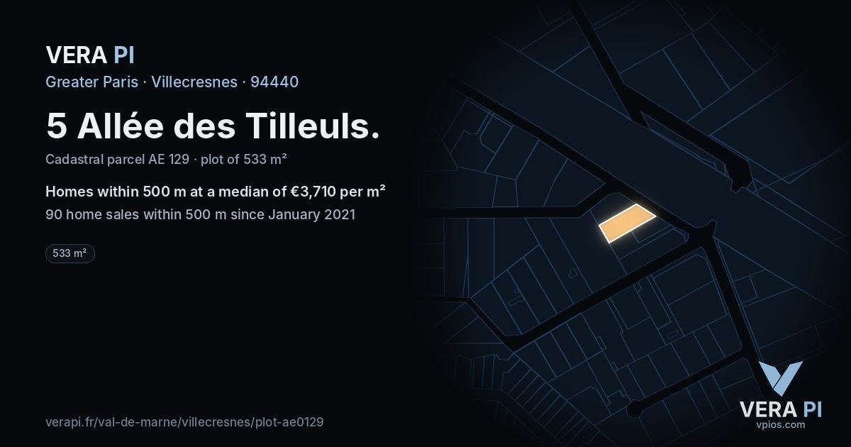 5 Allée des Tilleuls, Villecresnes at night – the plot lit, the parcels around coloured by the prices near them