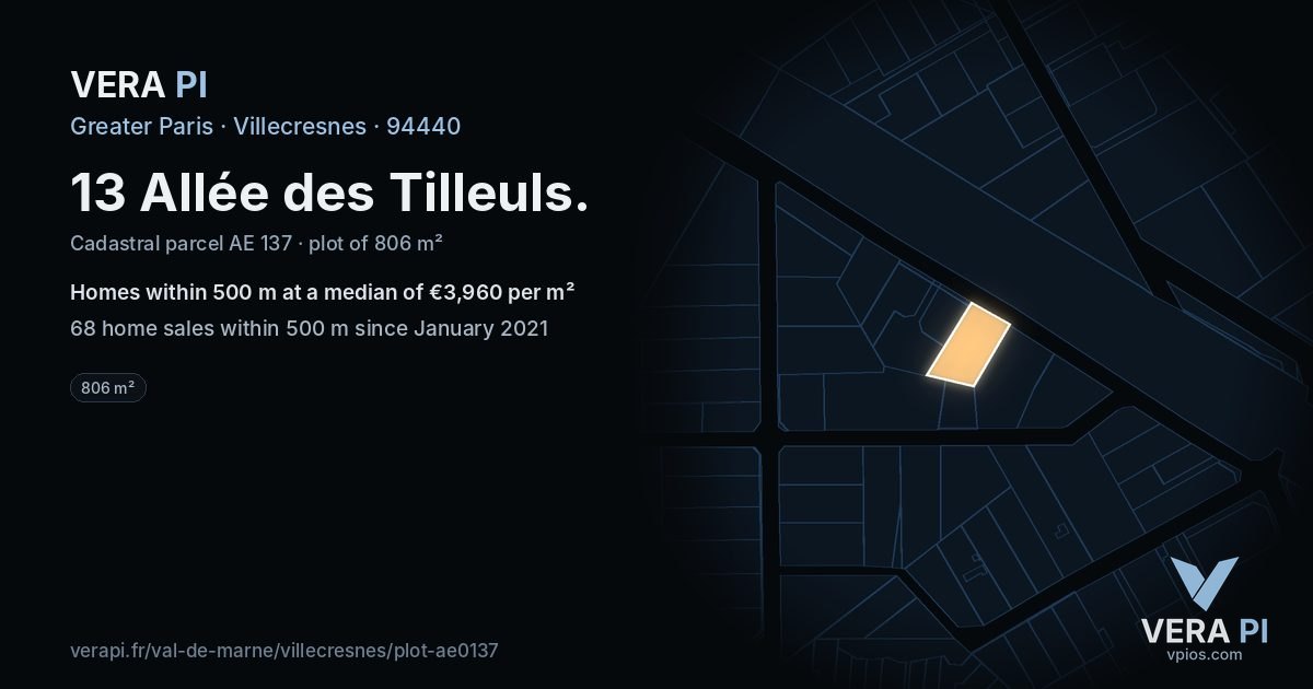13 Allée des Tilleuls, Villecresnes at night – the plot lit, the parcels around coloured by the prices near them