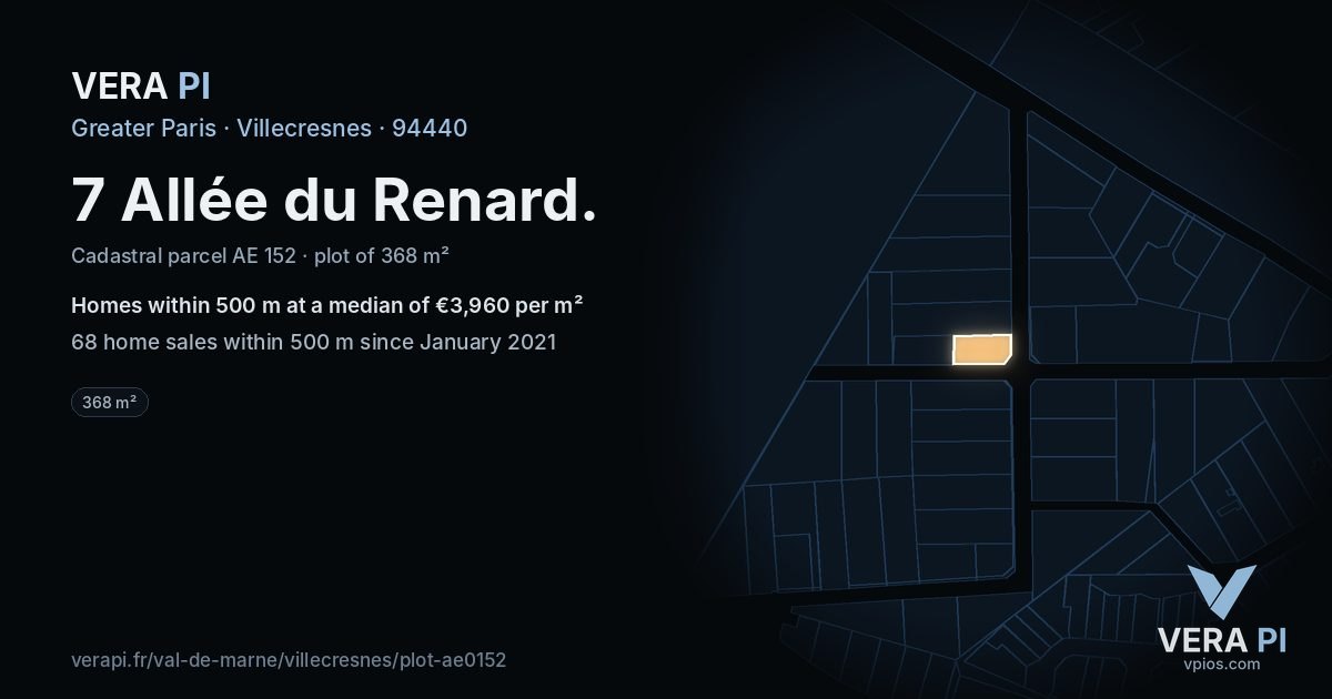 7 Allée du Renard, Villecresnes at night – the plot lit, the parcels around coloured by the prices near them