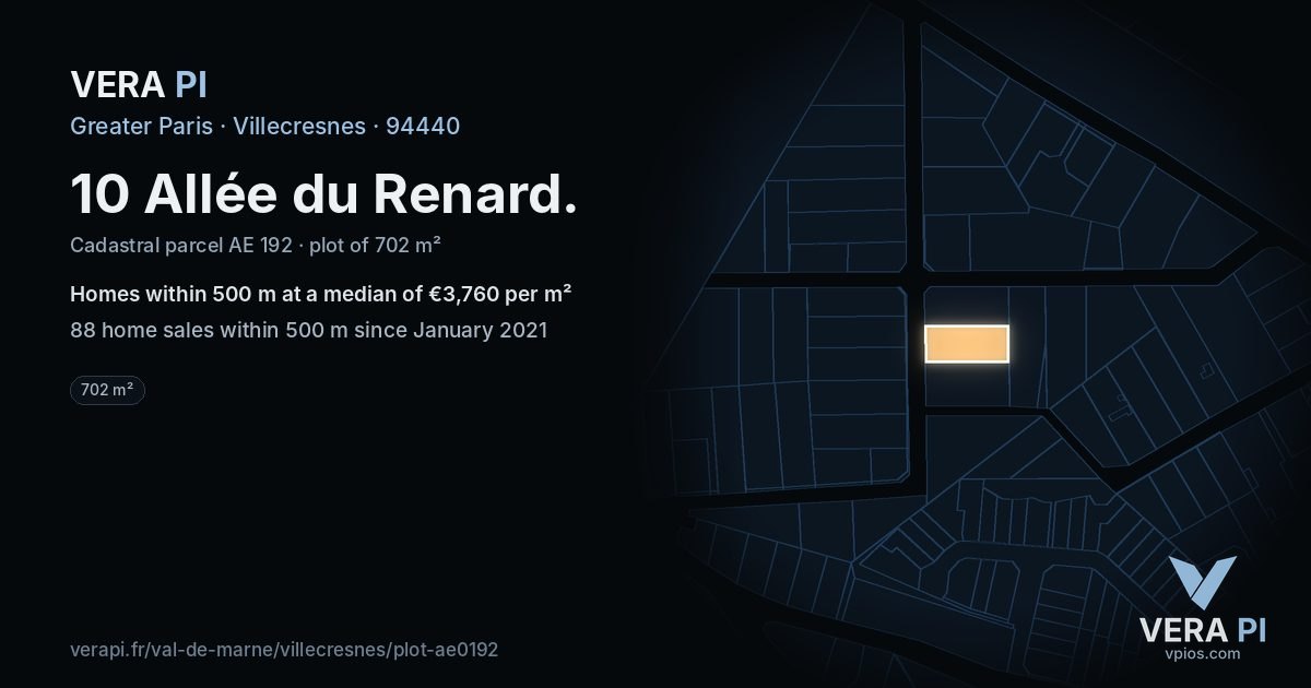 10 Allée du Renard, Villecresnes at night – the plot lit, the parcels around coloured by the prices near them