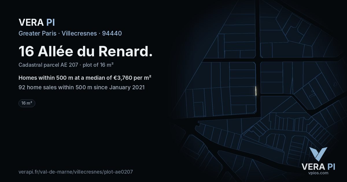 16 Allée du Renard, Villecresnes at night – the plot lit, the parcels around coloured by the prices near them