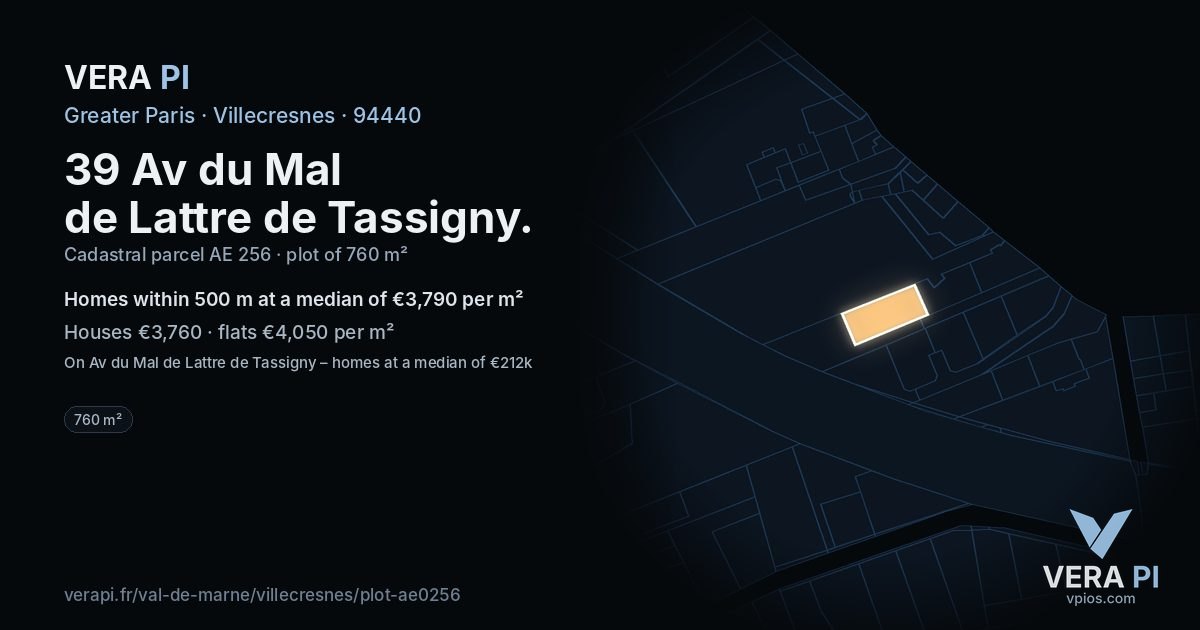 39 Av du Mal de Lattre de Tassigny, Villecresnes at night – the plot lit, the parcels around coloured by the prices near them