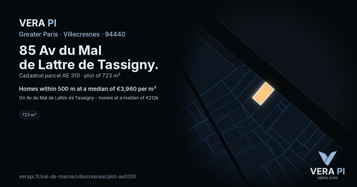 85 Av du Mal de Lattre de Tassigny, Villecresnes at night – the plot lit, the parcels around coloured by the prices near them