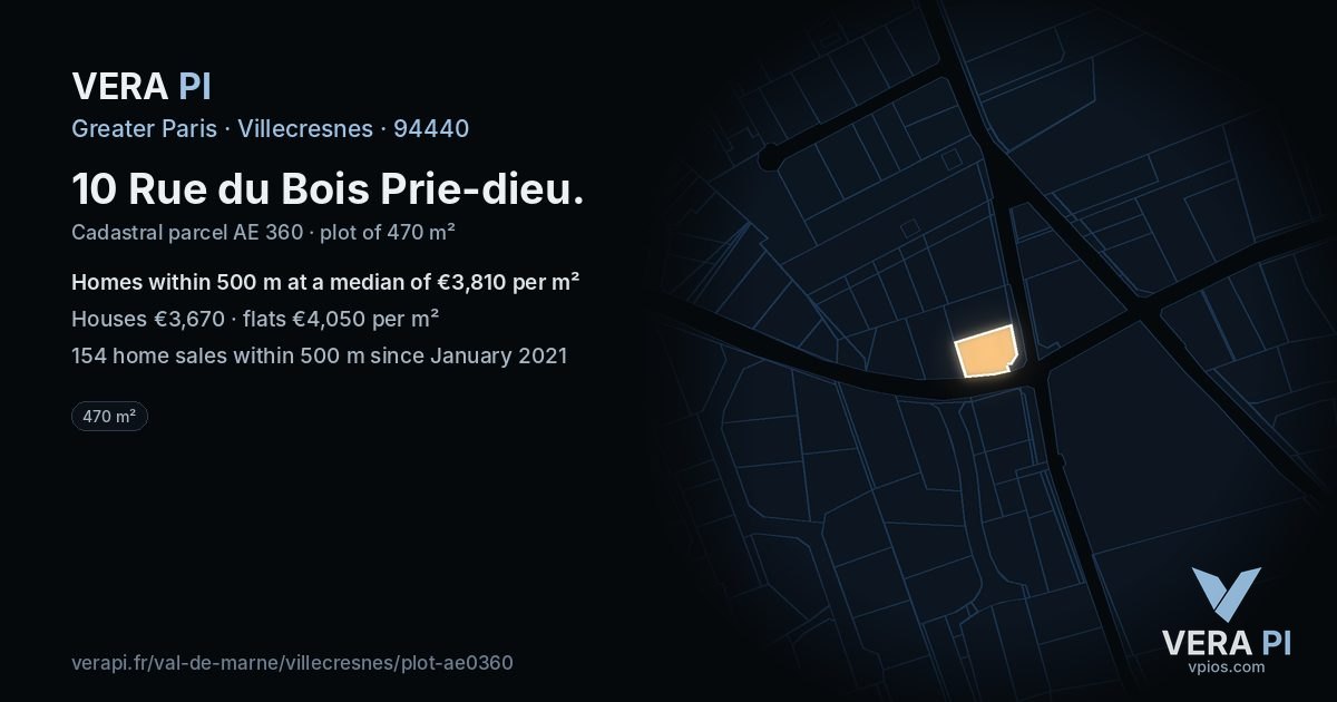 10 Rue du Bois Prie-dieu, Villecresnes at night – the plot lit, the parcels around coloured by the prices near them