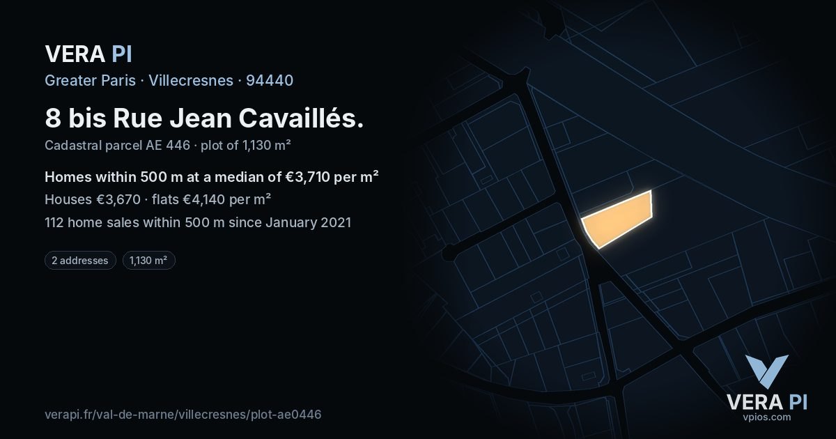 8 bis Rue Jean Cavaillés, Villecresnes at night – the plot lit, the parcels around coloured by the prices near them