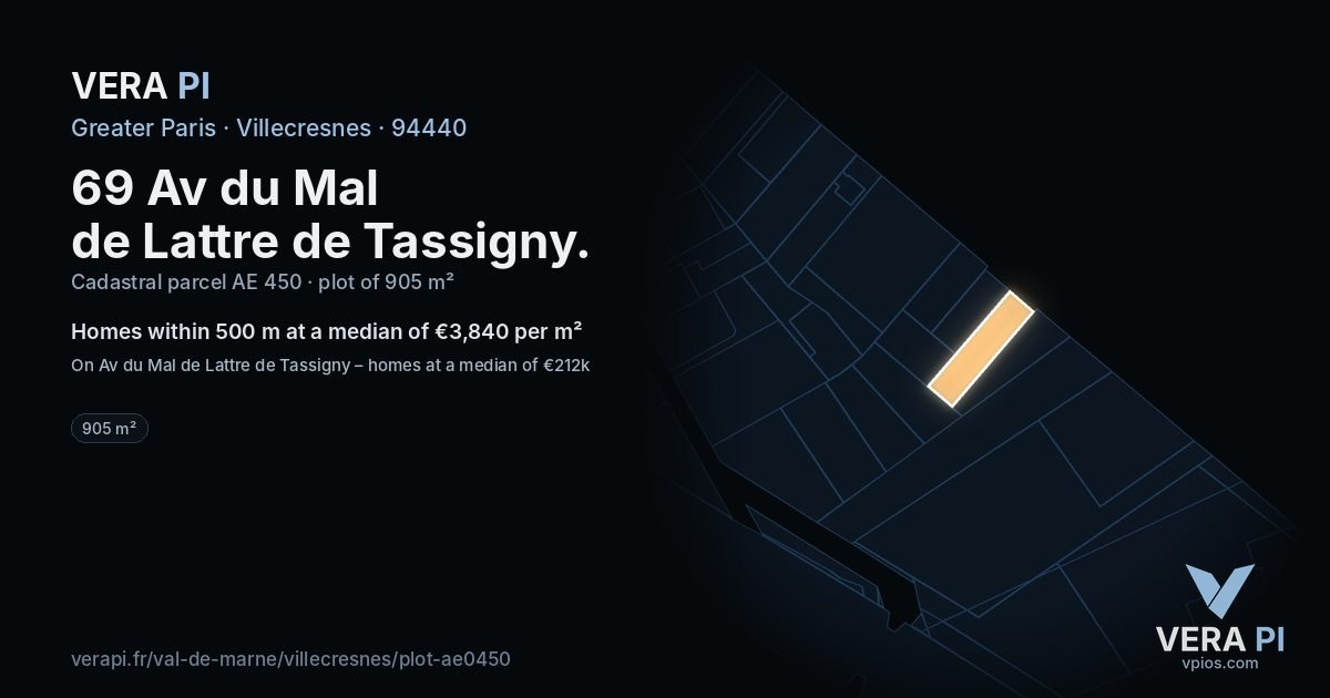 69 Av du Mal de Lattre de Tassigny, Villecresnes at night – the plot lit, the parcels around coloured by the prices near them