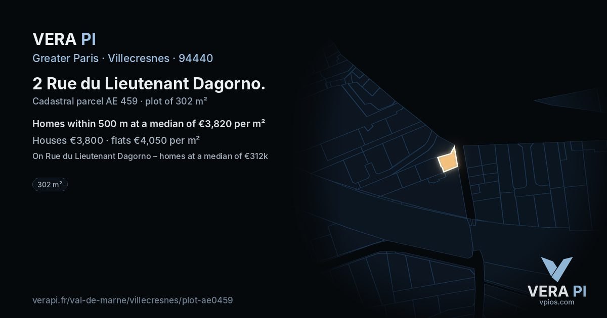 2 Rue du Lieutenant Dagorno, Villecresnes at night – the plot lit, the parcels around coloured by the prices near them