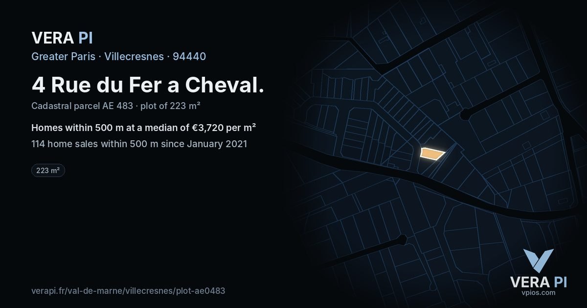 4 Rue du Fer a Cheval, Villecresnes at night – the plot lit, the parcels around coloured by the prices near them