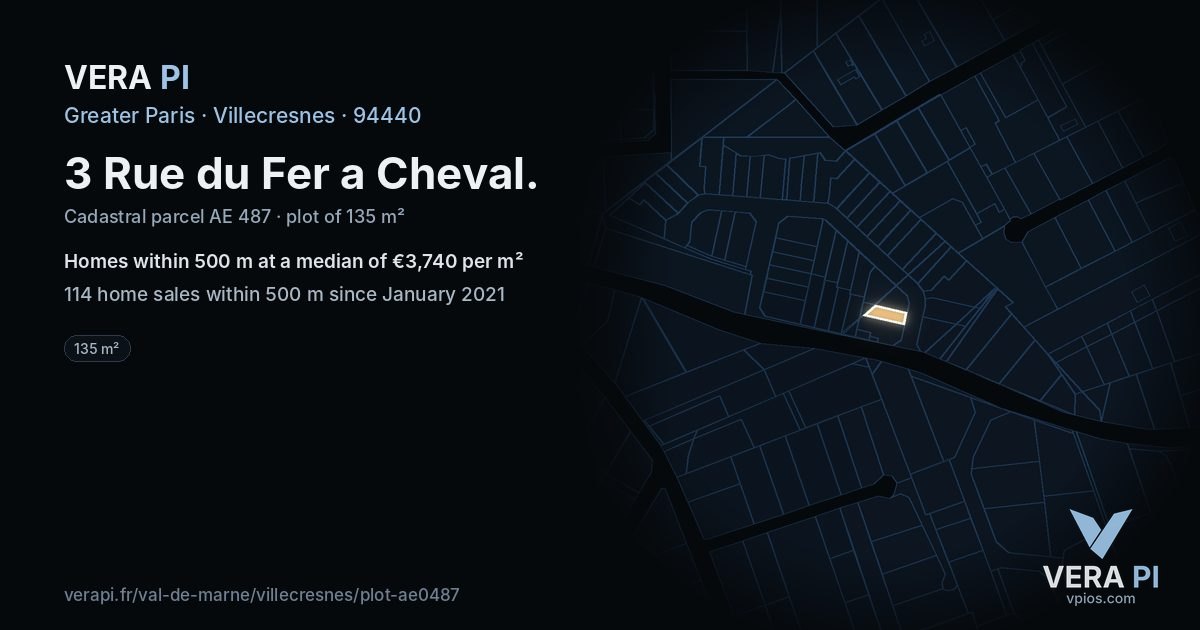 3 Rue du Fer a Cheval, Villecresnes at night – the plot lit, the parcels around coloured by the prices near them