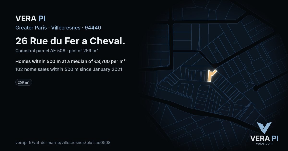 26 Rue du Fer a Cheval, Villecresnes at night – the plot lit, the parcels around coloured by the prices near them