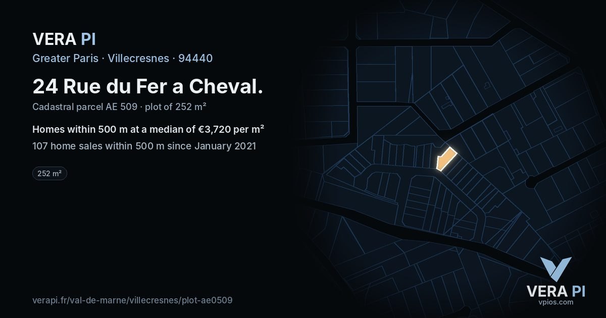 24 Rue du Fer a Cheval, Villecresnes at night – the plot lit, the parcels around coloured by the prices near them