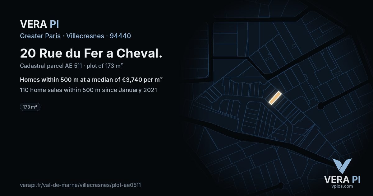 20 Rue du Fer a Cheval, Villecresnes at night – the plot lit, the parcels around coloured by the prices near them
