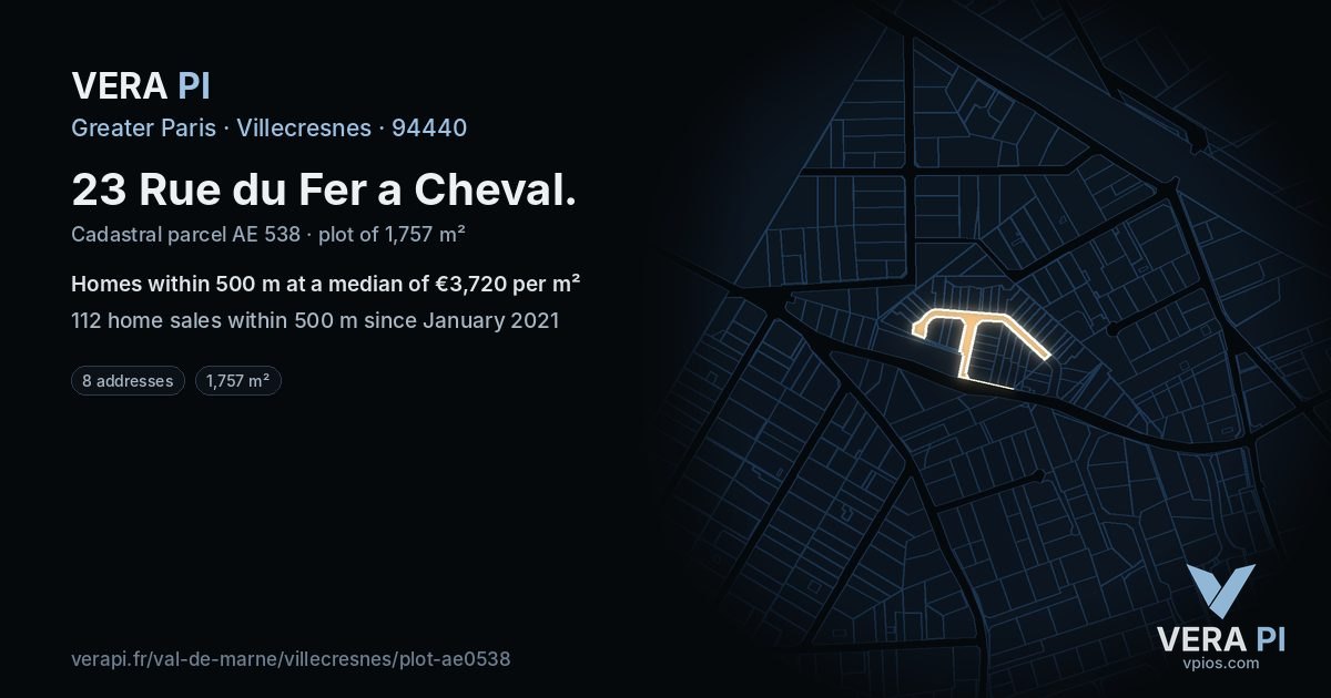 23 Rue du Fer a Cheval, Villecresnes at night – the plot lit, the parcels around coloured by the prices near them