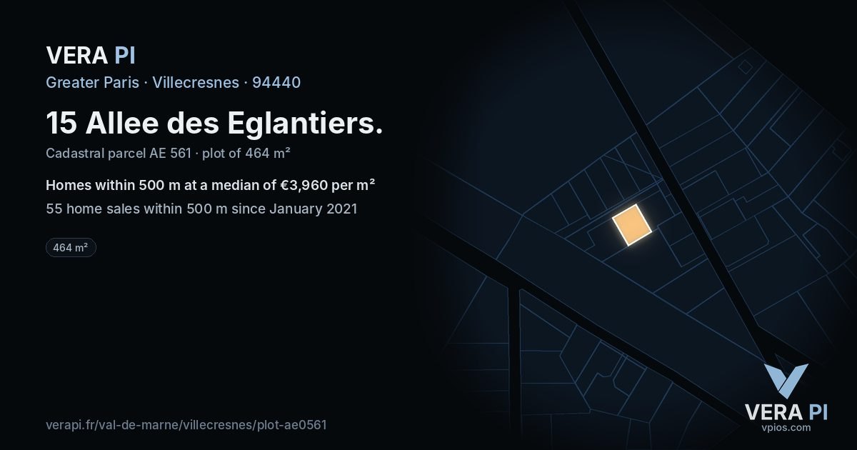 15 Allee des Eglantiers, Villecresnes at night – the plot lit, the parcels around coloured by the prices near them