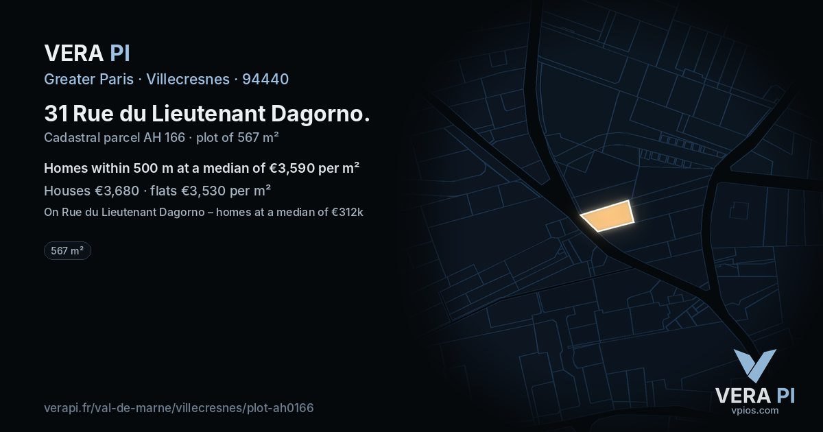 31 Rue du Lieutenant Dagorno, Villecresnes at night – the plot lit, the parcels around coloured by the prices near them